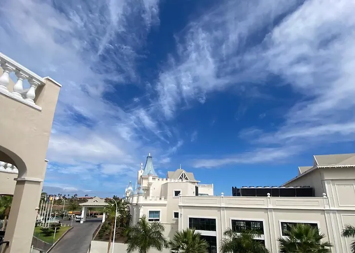 Golf Del Sur Aquapool 公寓 *